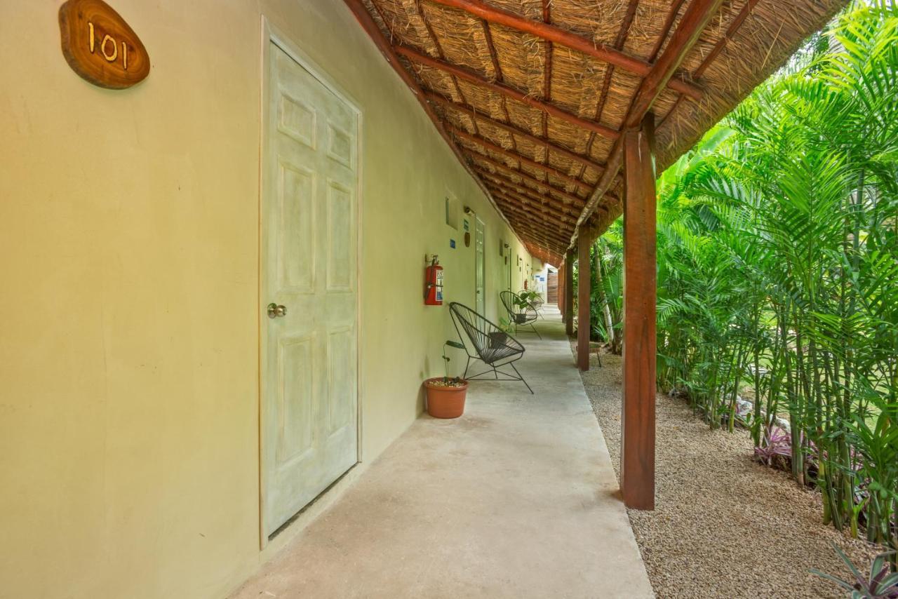 Tierra Maya Hotel Spa & Sanctuary Bacalar Exterior photo